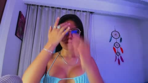 Snapshot of violetbunnyy1 chatting on 01.10.25 Violet online show from 01.10.25