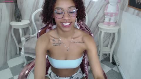 violeth_b online show from 12.11.24