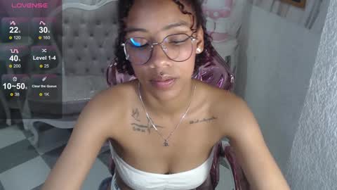 violeth_b online show from 01.09.25