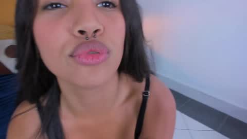 Violeth Foxx online show from 02.05.25