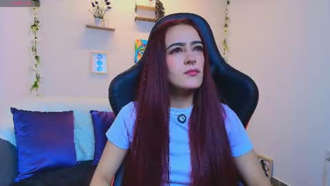 Snapshot of violeth_rosse_ chatting on 06.27.26 violeth_rosse_ online show from 06.27.26