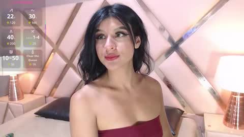 VioletLux online show from 10.03.25