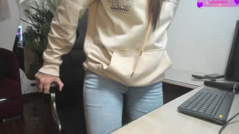 violetparkker online show from 01.08.25