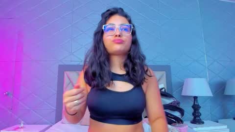 Violet Rousse online show from 02.20.26