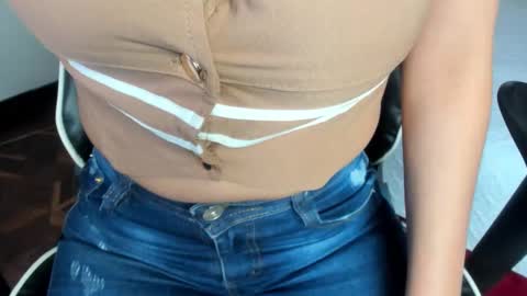 violetskinny online show from 11.26.25