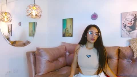 violetsweet_cs online show from 02.04.25