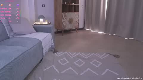 Ig violett bray online show from 03.11.26