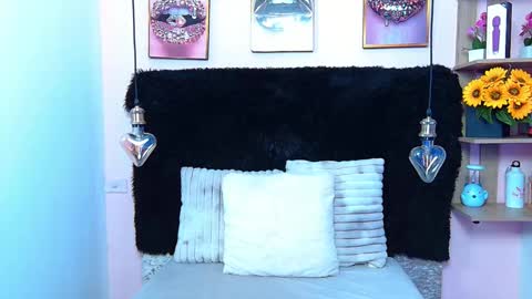 Snapshot of violett_froz chatting on 09.29.25 Violeta froz online show from 09.29.25