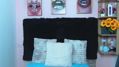 Snapshot of violett_froz chatting on 10.10.25 Violeta froz online show from 10.10.25