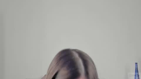 Snapshot of violetta_finch chatting on 02.14.25 violetta_finch online show from 02.14.25