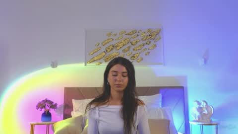 Snapshot of violetta_finch chatting on 05.10.26 violetta_finch online show from 05.10.26