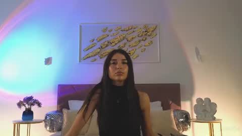 Snapshot of violetta_finch chatting on 07.04.26 violetta_finch online show from 07.04.26