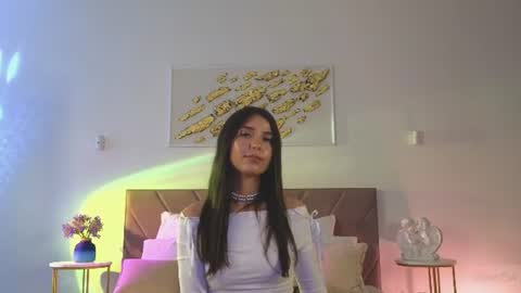 Snapshot of violetta_finch chatting on 07.28.26 violetta_finch online show from 07.28.26