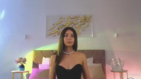 Snapshot of violetta_finch chatting on 07.30.26 violetta_finch online show from 07.30.26
