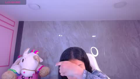 Snapshot of violetta_jhonson_v chatting on 10.16.25 Violetta online show from 10.16.25