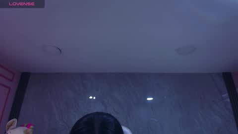 Snapshot of violetta_jhonson_v chatting on 10.29.25 Violetta online show from 10.29.25