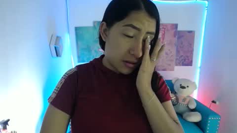 Snapshot of violetta_m_ chatting on 01.17.26 Violeta online show from 01.17.26