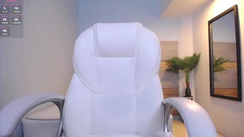 Violetta online show from 02.26.25