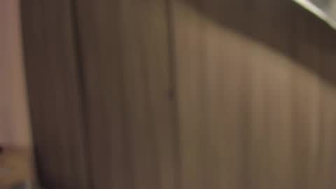 violetta independent model online show from 10.18.25