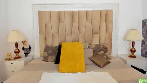 Princess Violet Valerious Follow me IGX violetvalerious online show from 02.22.26