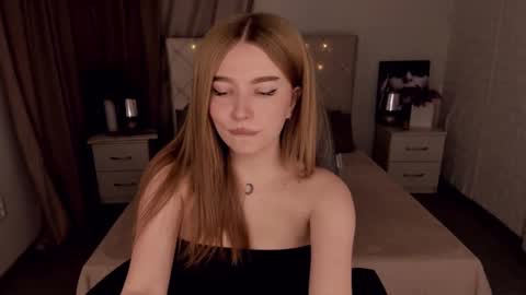 ViolettaOtis online show from 12.06.24