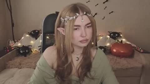 ViolettaOtis online show from 10.30.25