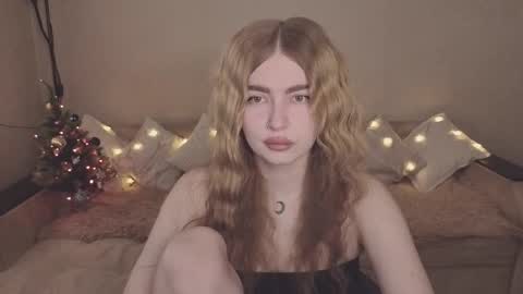 ViolettaOtis online show from 12.21.25