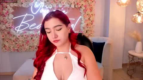 Violett Castel online show from 09.21.25