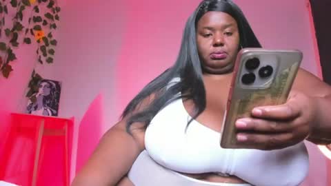 Snapshot of violette_plus chatting on 07.02.26 Call me valeria online show from 07.02.26