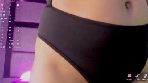 violetteecourt online show from 10.21.25