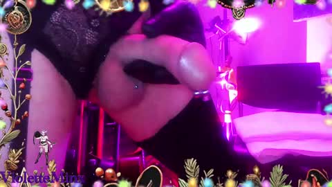 Violette online show from 12.25.24