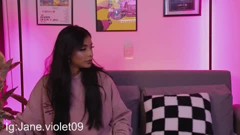Snapshot of violettgrey_ chatting on 09.22.25 Violet online show from 09.22.25