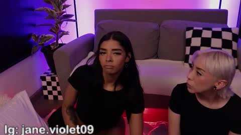 Violet online show from 12.02.25