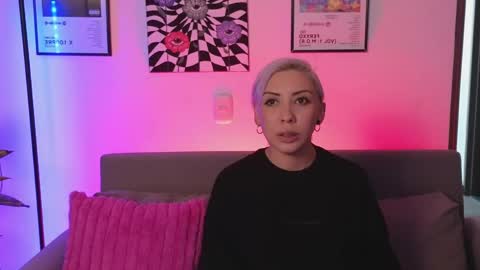 Violet online show from 05.17.26