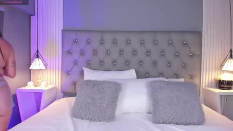 VioletthaRous online show from 02.18.26