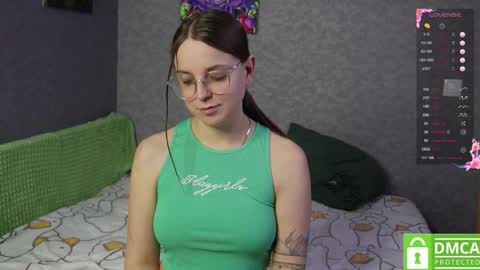 Violet online show from 03.12.26