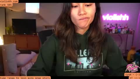 Snapshot of violishh chatting on 11.23.25 follow me on twitter violishh and ig violishh online show from 11.23.25