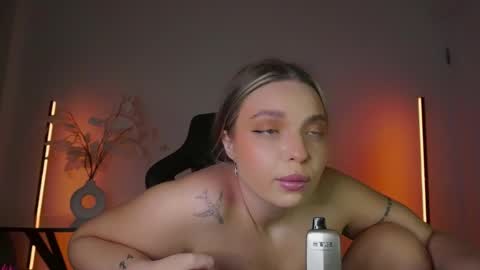 Violla online show from 11.30.25