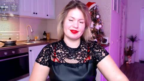 Snapshot of vip_juicy chatting on 01.09.25 VelvettTime online show from 01.09.25