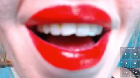 Snapshot of vip_juicy chatting on 09.17.25 VelvettTime online show from 09.17.25