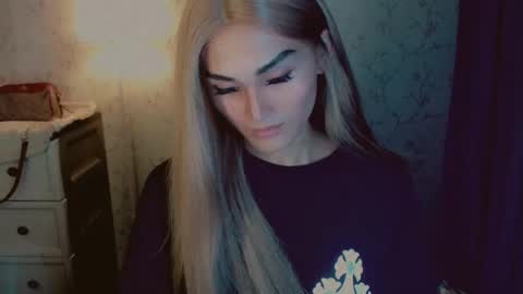 Snapshot of virgenpearl chatting on 02.03.26 Pearl online show from 02.03.26