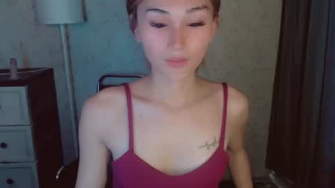 Snapshot of virgenpearl chatting on 02.11.26 Pearl online show from 02.11.26