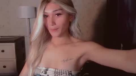 Snapshot of virgenpearl chatting on 02.20.26 Pearl online show from 02.20.26