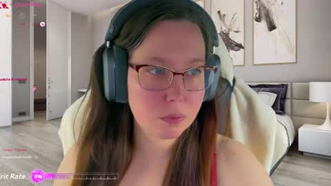 Snapshot of visecret chatting on 12.02.25 Victoria Romans online show from 12.02.25