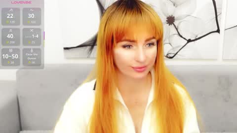 Snapshot of vita_flowen chatting on 10.06.25 Vita online show from 10.06.25