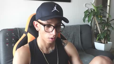 VITO BENZ online show from 10.29.25