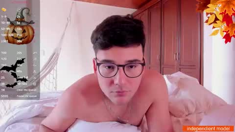 Vito Ferrer online show from 10.04.25