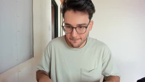 Vito Ferrer online show from 12.17.25