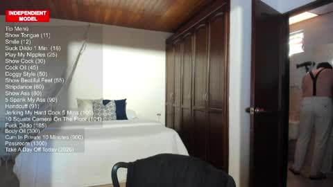 Vito Ferrer online show from 04.01.26