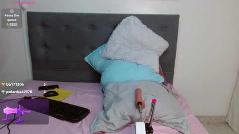 VITTORIA  online show from 01.31.25